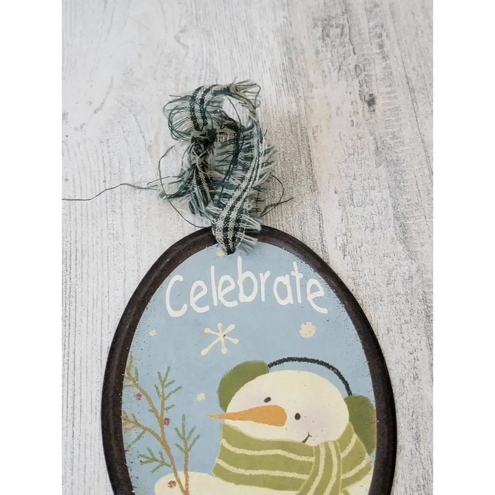 Celebrate‎ snowman mistletoe scarf ornament Xmas decor